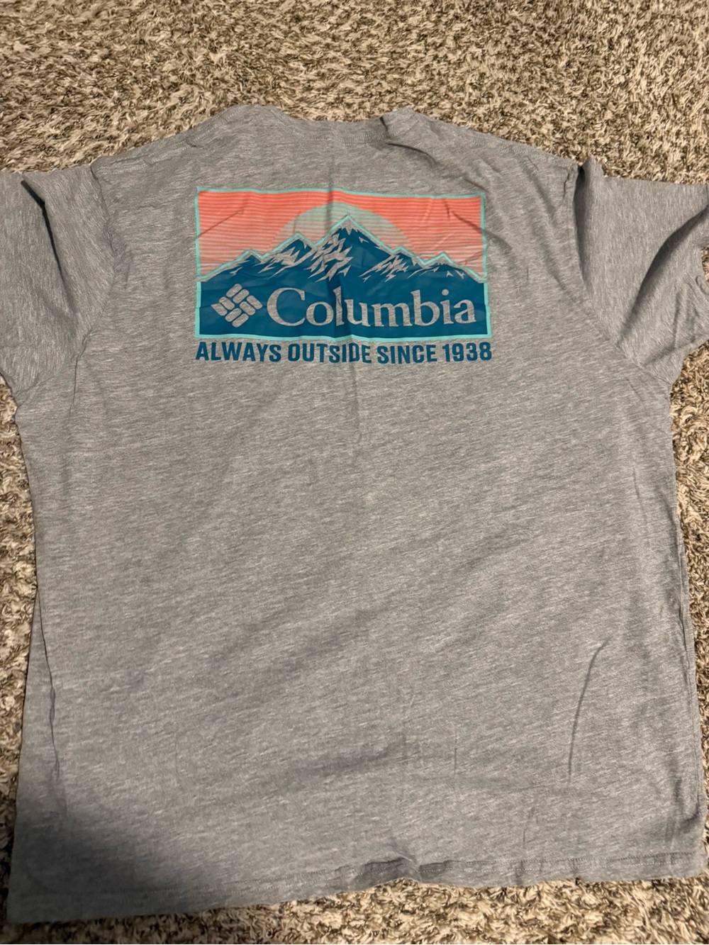 Columbia Gray Short-Sleeve Tee with Blue & Coral Mountain Graphic